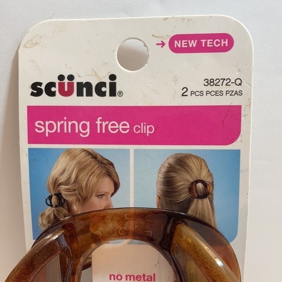 Scunci Hair Clip Claw Clamp Spring Free Clip 1 Pack of 2 No Metal Brown - Picture 2 of 10